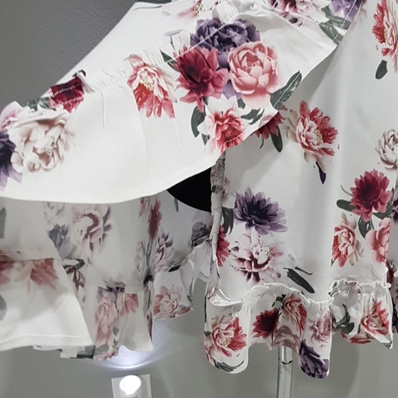 White Floral Tie Back Ruffle Dress New! - Picture 5 of 8